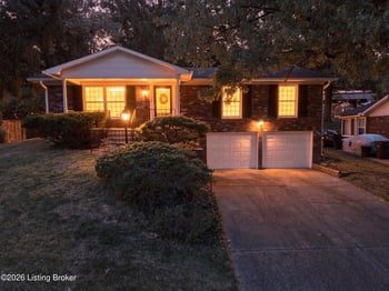 7421 Nottoway Cir, Louisville, KY 40214