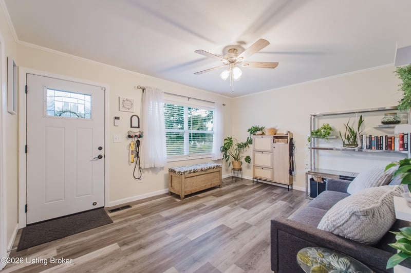 7427 Kensington Rd, Lanesville, IN 47136