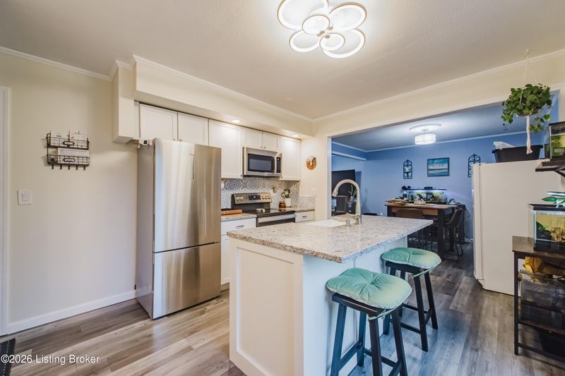 7427 Kensington Rd, Lanesville, IN 47136