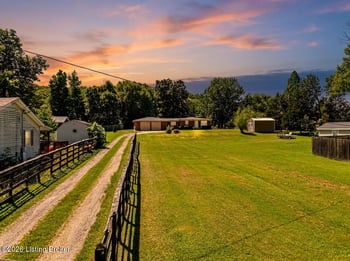 745 Brooks School House Rd, Brooks, KY 40109