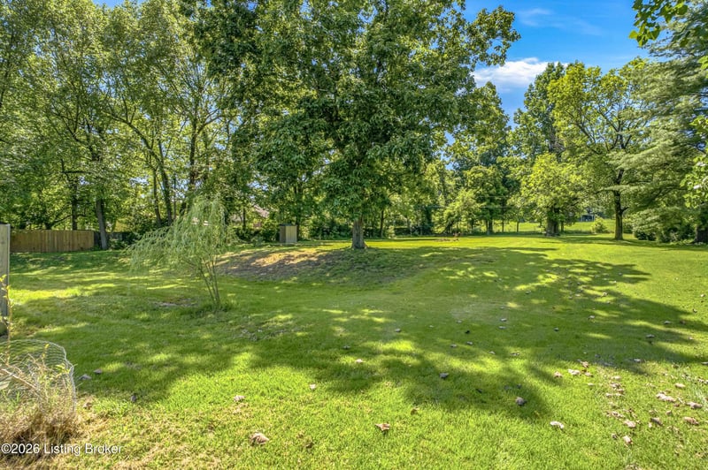 745 Brooks Schoolhouse Rd, Brooks, KY 40109