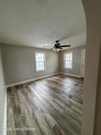 7475 Virginia Ave, Louisville, KY 40258