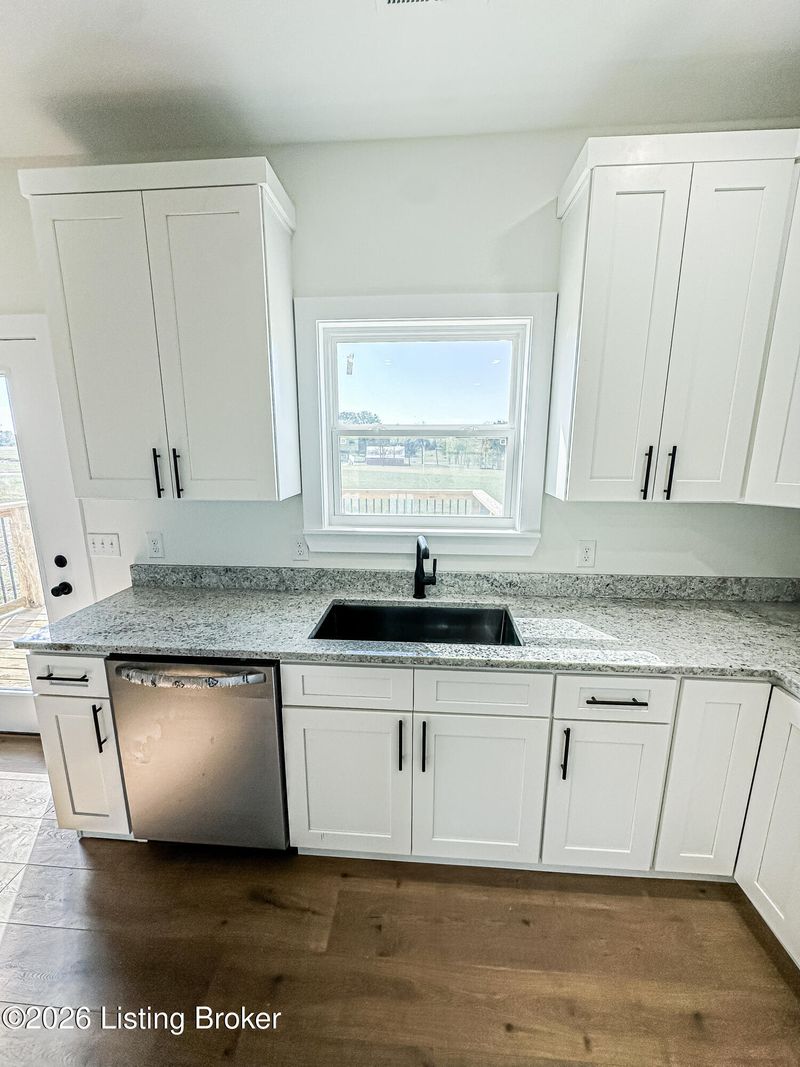 75 Chett Ln, Clarkson, KY 42726