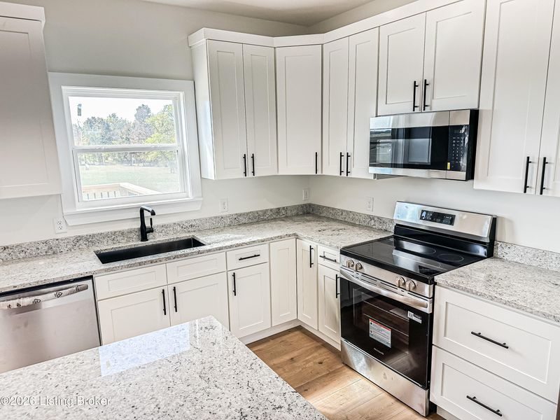 75 Chett Ln, Clarkson, KY 42726