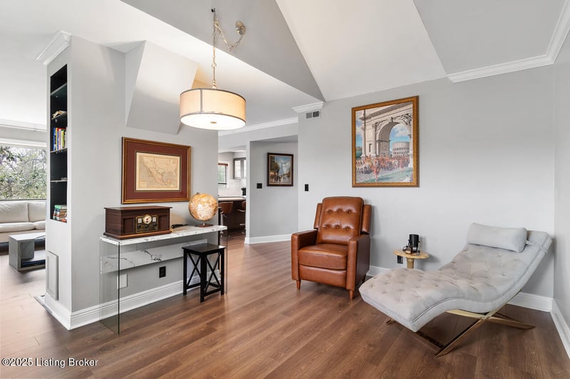 750 Zorn Ave #2, Louisville, KY 40206
