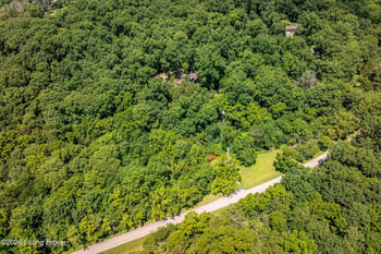 7500 Shady Creek Ln, Crestwood, KY 40014