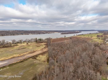 7502 Wycliffe Ct, Prospect, KY 40059