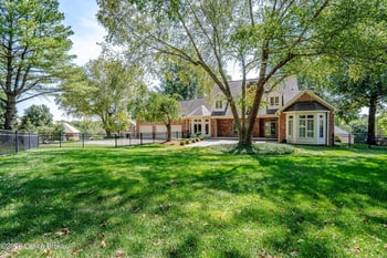 7505 Deer View Ct, Louisville, KY 40241