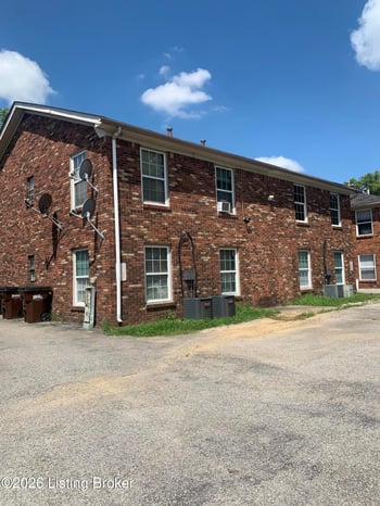 7515 Garrison Rd, Louisville, KY 40214
