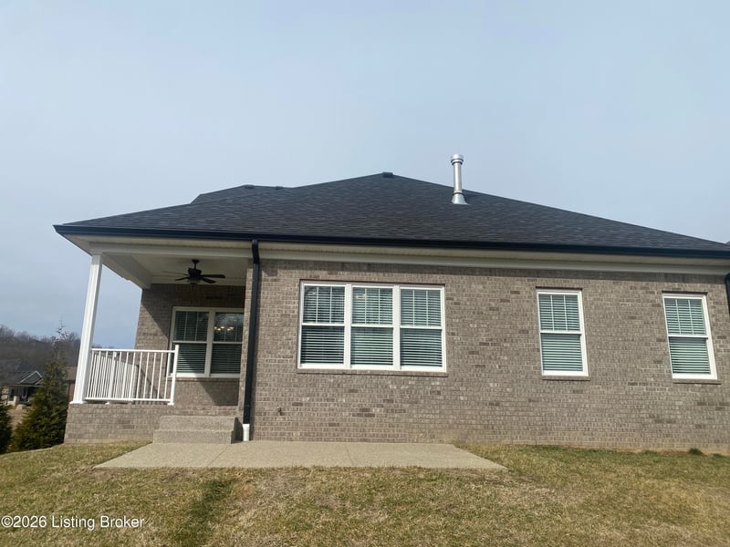 7515 Pavilion Park Rd, Louisville, KY 40214