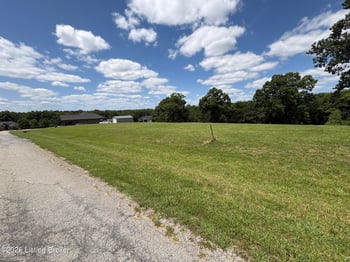 752 Camp Branch Trl, Taylorsville, KY 40071