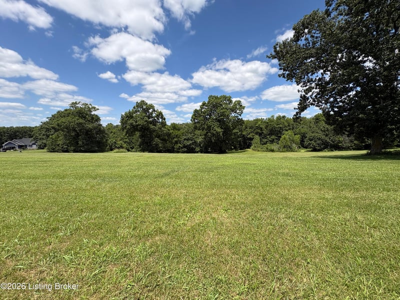 752 Camp Branch Trl, Taylorsville, KY 40071