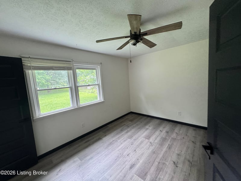 752 Pearman Ave, Radcliff, KY 40160