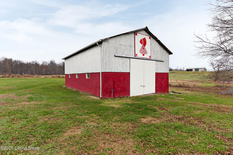 7585 Sonora Rd, Sonora, KY 42776