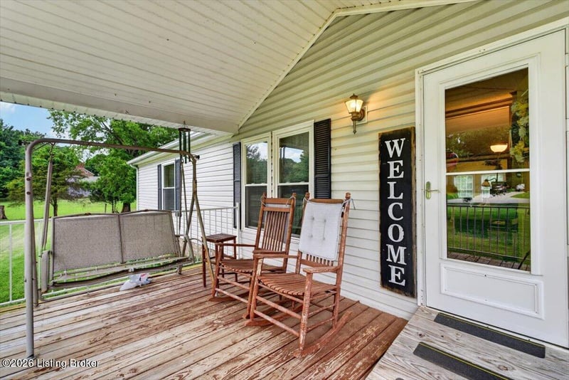 76 S Saint Gregory Church Rd, Coxs Creek, KY 40013