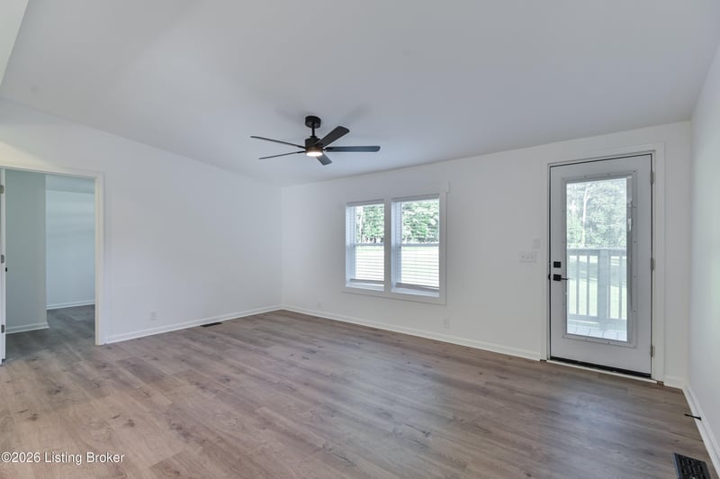 7614 Fraziertown Rd, Pewee Valley, KY 40056