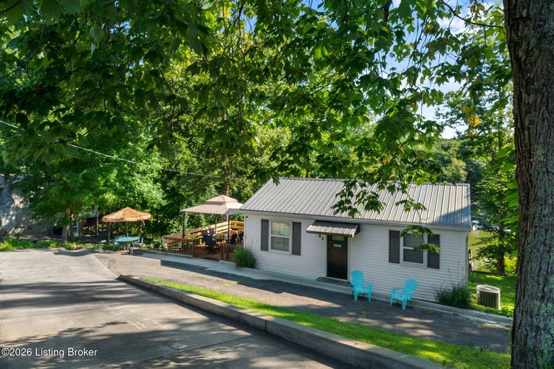 763 Ponderosa Rd, Clarkson, KY 42726