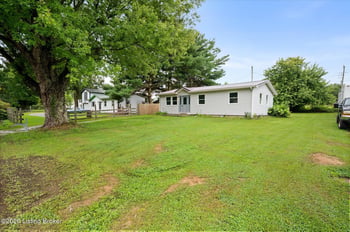 77 Greenbriar Rd, Milton, KY 40045
