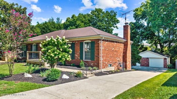 7705 Tempsclair Rd, Louisville, KY 40220