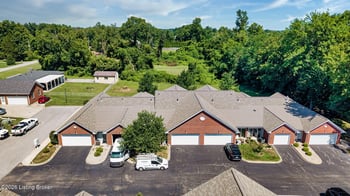 7706 Lazy Creek Ct, Prospect, KY 40059