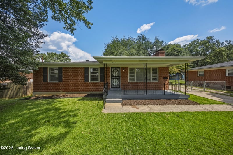 7803 Cedar Brook Dr, Louisville, KY 40219