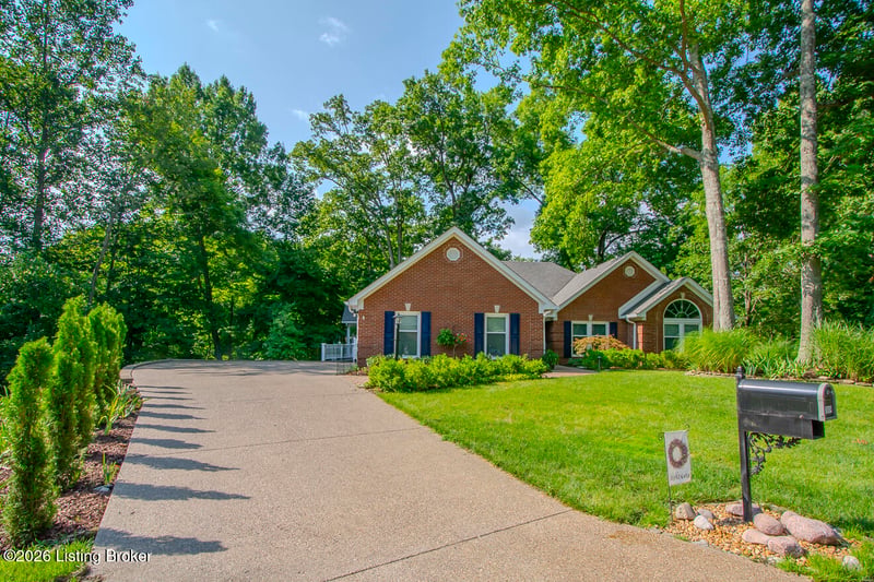 7804 Deep Trail Ct, Prospect, KY 40059