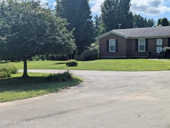 7804 E Manslick Rd, Louisville, KY 40228