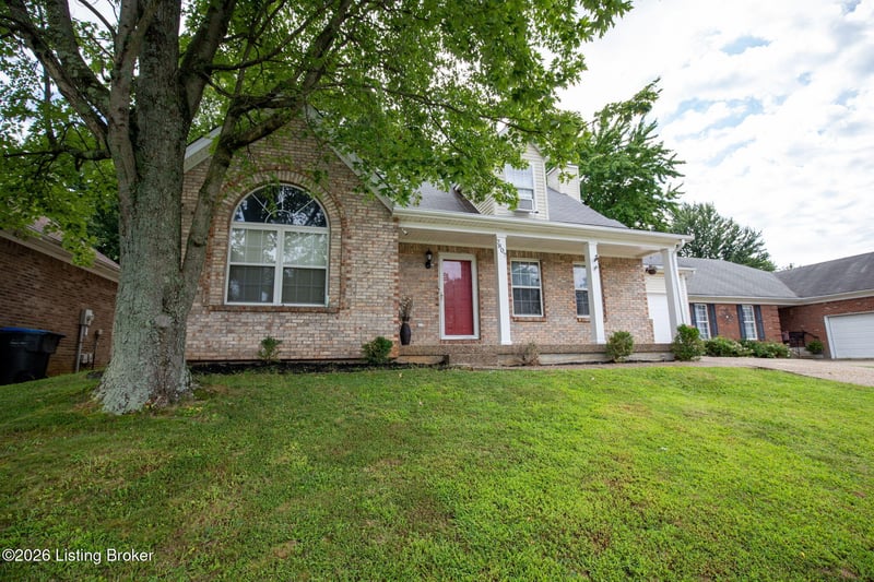 7807 Appleview Ln, Louisville, KY 40228