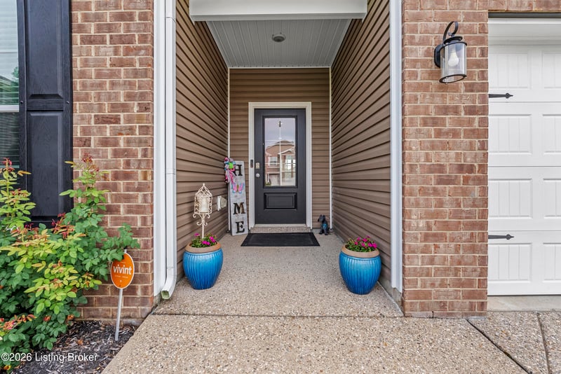 7807 Pineland Ridge Ps, Louisville, KY 40229