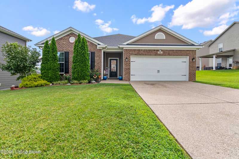 7807 Pineland Ridge Ps, Louisville, KY 40229