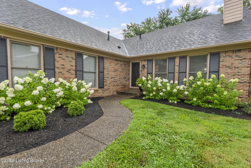 7814 Old Tree, Louisville, KY 40222