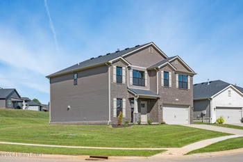 7816 Firescale Ct, Louisville, KY 40291