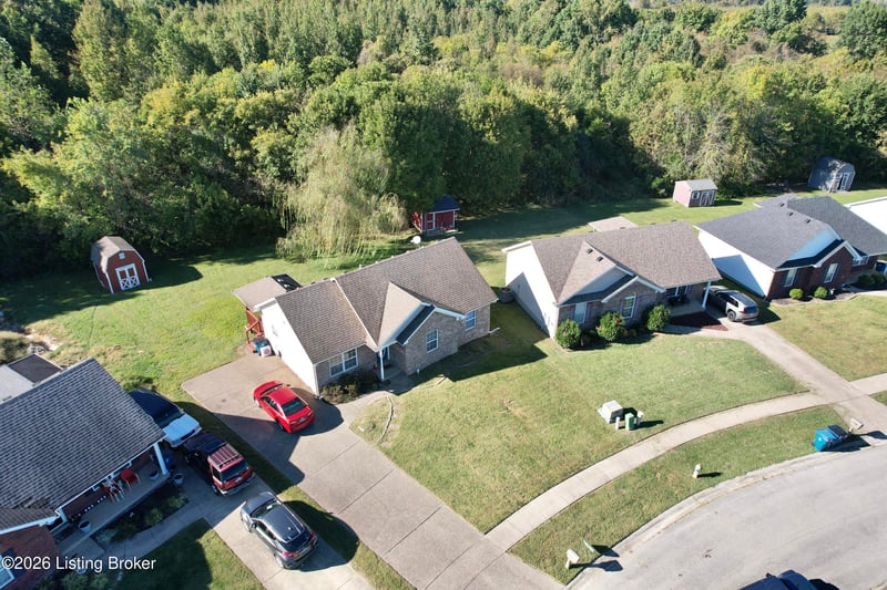 788 Tecumseh Dr, Shepherdsville, KY 40165