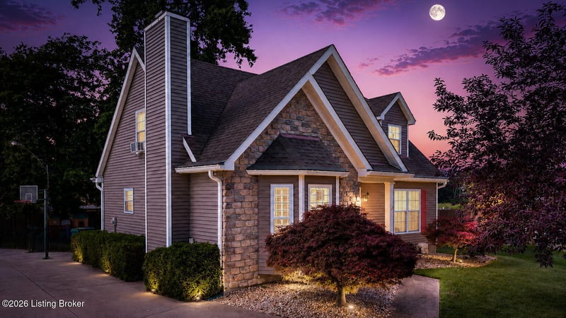 7900 Laura Jean Ct, Louisville, KY 40291
