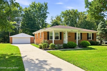 7904 Greenway Dr, Lyndon, KY 40222