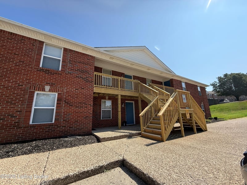 7907 Canonero Way, Louisville, KY 40291