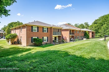 7908 Grenoble Ln #A, Prospect, KY 40059