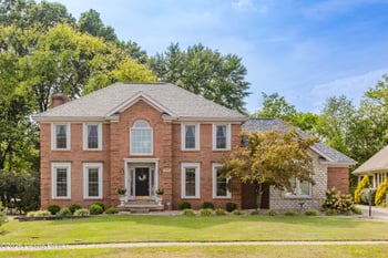 7908 Hall Farm Dr, Louisville, KY 40291