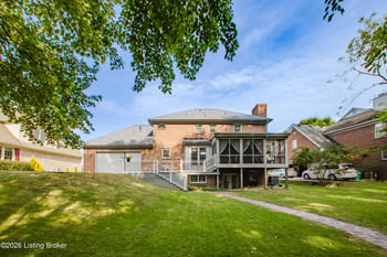 7908 Hall Farm Dr, Louisville, KY 40291
