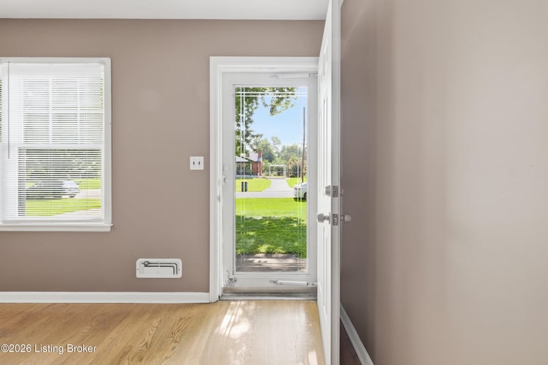 7908 Red Cedar Way, Louisville, KY 40219