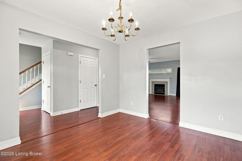 7923 Nature Way, Louisville, KY 40218