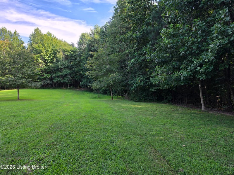 7985 Knifley Rd, Columbia, KY 42728