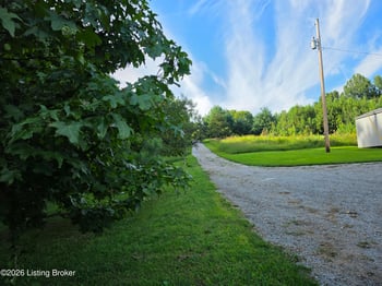 7985 Knifley Rd, Columbia, KY 42728