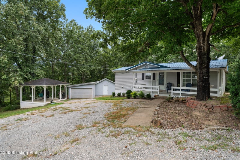 80 Holiday Hill Rd, Clarkson, KY 42726