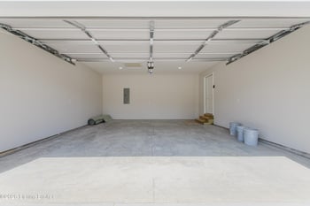 80 Valerie Ct, Brandenburg, KY 40108