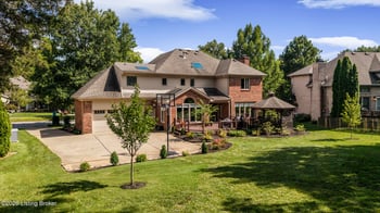 800 Lake Forest Pkwy, Louisville, KY 40245