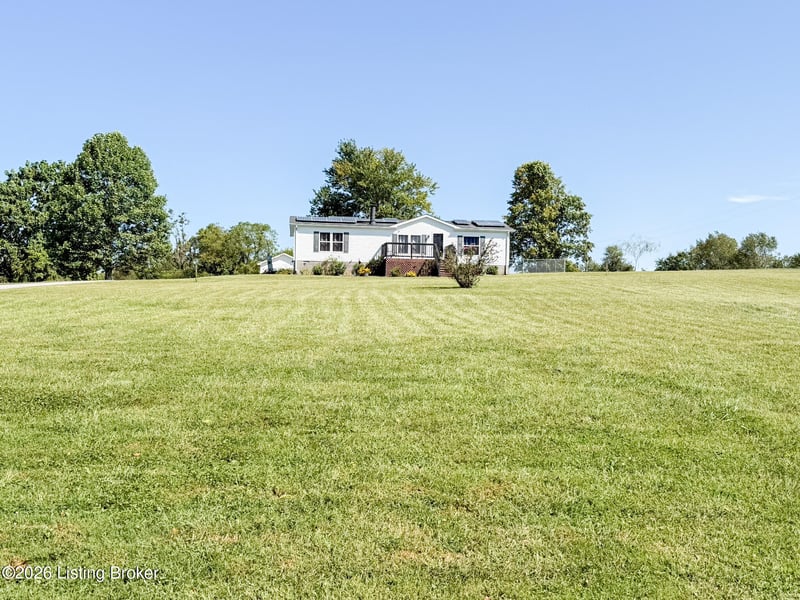 800 Mccormack Rd, Waddy, KY 40076