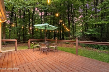 8000 Manslick Rd, Louisville, KY 40214