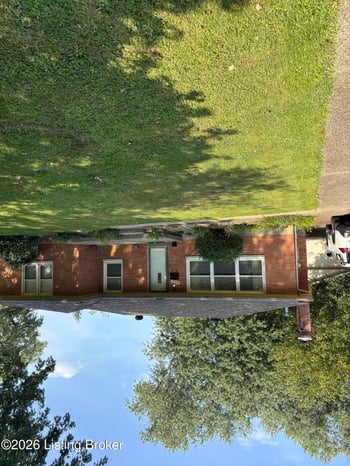 8001 Daffodil Dr, Louisville, KY 40258
