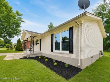 8006 Annella Way, Louisville, KY 40219